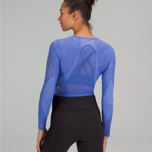LULULEMON Mesh Panelled Training Long Sleeve Shirt SIZE 6 - Picture 2 of 10